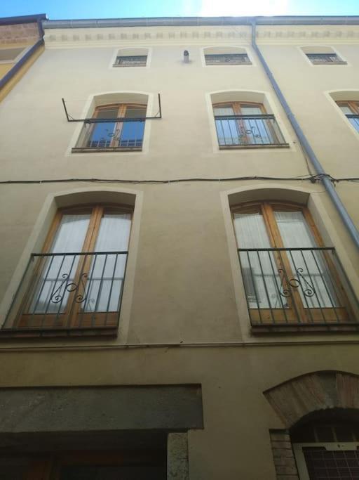 Apartament Can Mingu 2On Pis Besalú Dış mekan fotoğraf